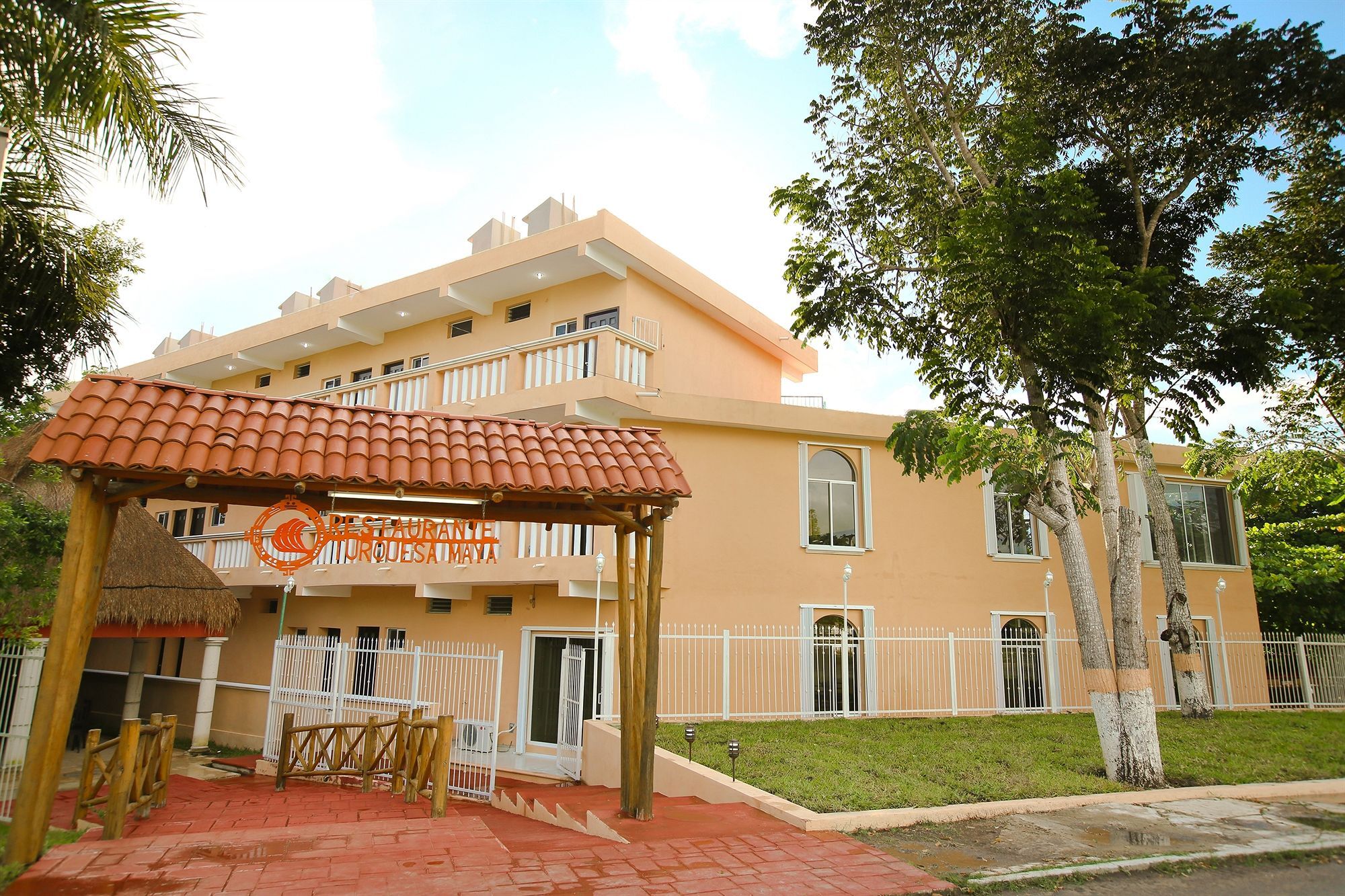 Hotel Turquesa Maya Felipe Carrillo Puerto Exterior foto